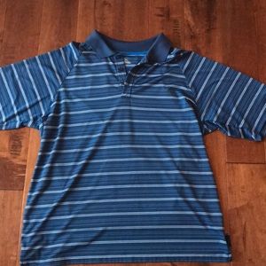 Under Amour XL shirt